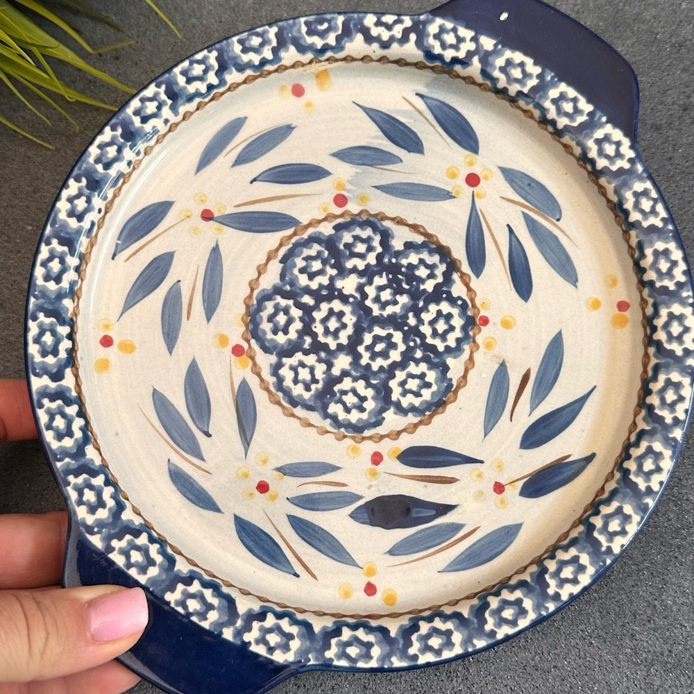 Temptation old world blue plate